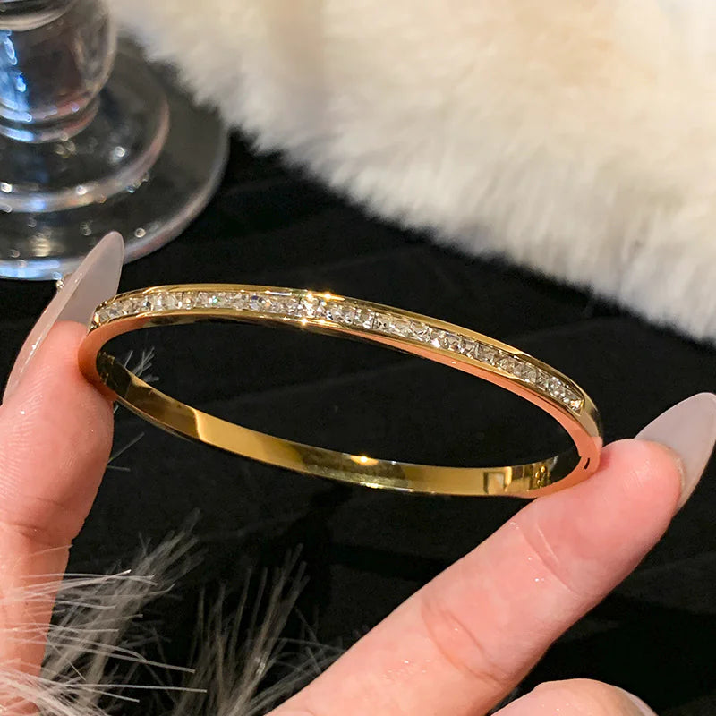 Round Bracelet