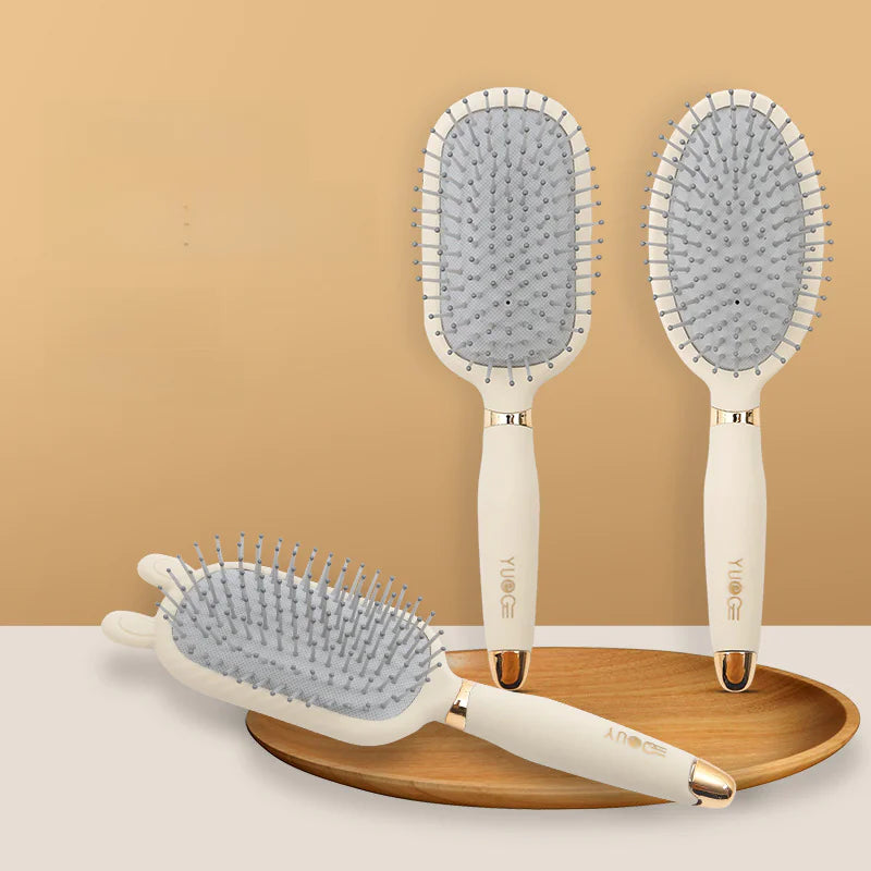 Portable Scalp Massaging Comb for Long Hair