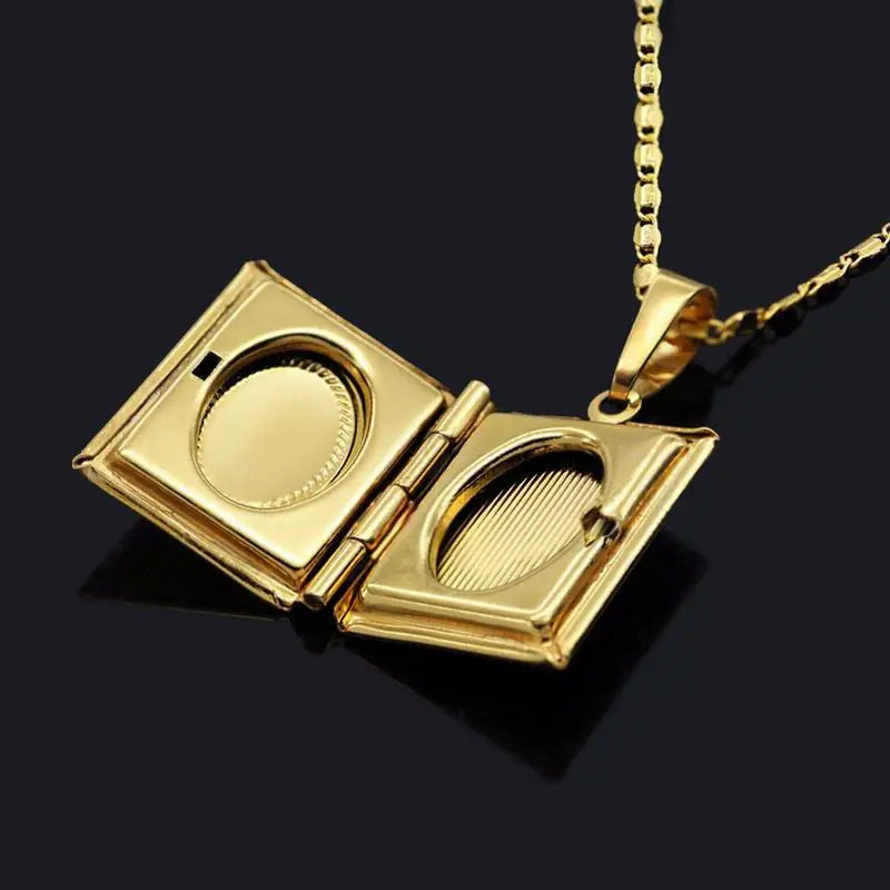 Muslim Necklace with Allah Totem in Pure Copper Frame Gold plated